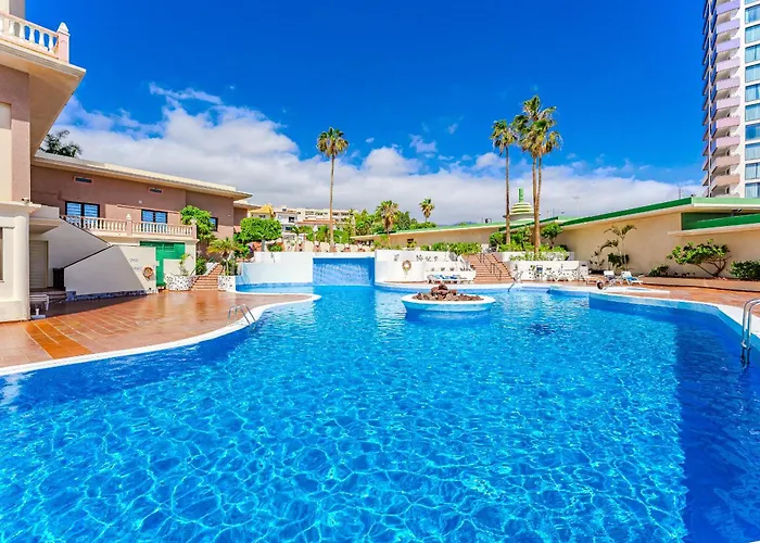 Trendy Work & Relax Seaside Apartment *